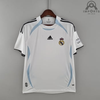 Camisa Real Madrid 22/23 Versão Torcedor Pré-Jogo - Branca