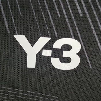 Camisa Real Madrid 2022 Versão Feminina Edição Especial Y3- Preto