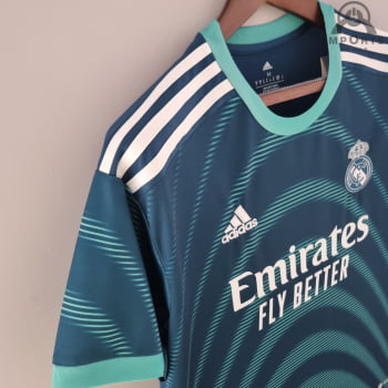 Camisa Real Madrid 22/23 Clássica Versão Torcedor Branca + Personalização Grátis