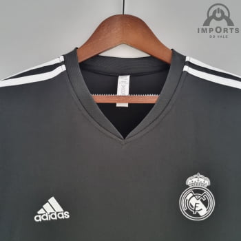Camisa Real Madrid 22/23 Versão Torcedor Treino - Preta/Roxo