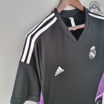 Camisa Real Madrid 22/23 Versão Torcedor Treino - Preta/Roxo