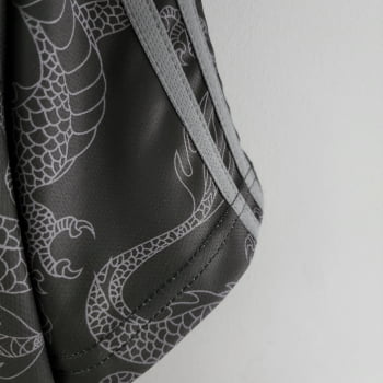 Camisa Real Madrid 22/23 Versão Torcedor Ed. Especial Dragão Preto + Personalização Grátis