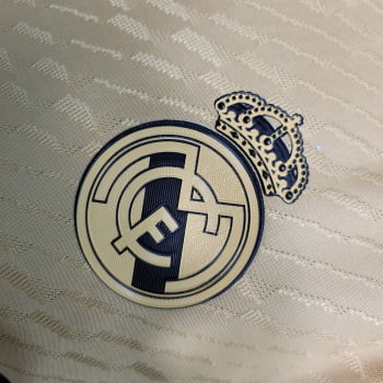 Camisa Real Madrid 23/24 Versão Jogador Ed. Especial Dourada + Personalização Grátis Camisa Real Madrid 23/24 Versão Jogador Ed. Especial Dourada + Personalização Grátis