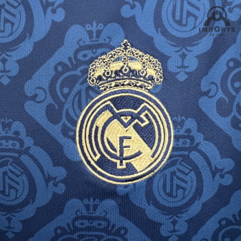 Camisa Real Madrid 23/24 Versão Torcedor Ed. Especial Azul + Personalização Grátis Camisa Real Madrid 23/24 Versão Torcedor Ed. Especial Azul + Personalização Grátis
