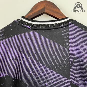 Camisa Real Madrid 23/24 Versão Torcedor Ed. Especial Preta/roxa + Personalização Grátis