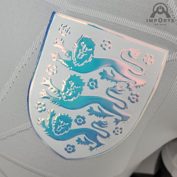 Camisa da Seleção Inglesa I 22/23 Versão Jogador + Personalização Grátis Camisa da Seleção Inglesa I 22/23 Versão Jogador + Personalização Grátis