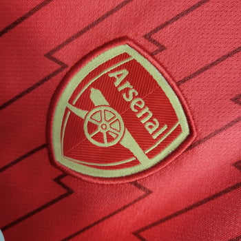 Kit Infantil Arsenal I 23/24 + Personalização Grátis Kit Infantil Arsenal I 23/24 + Personalização Grátis