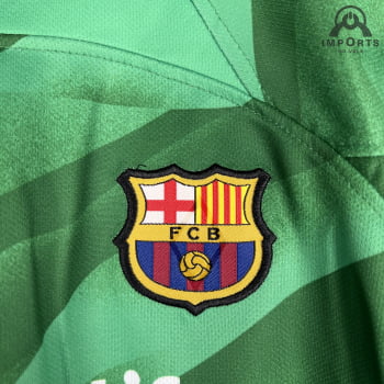 Kit Infantil Barcelona 23/24 Goleiro Verde + Personalização Grátis 