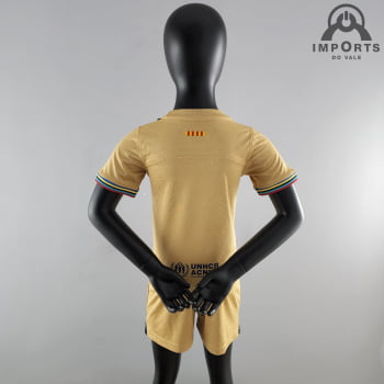 Kit Infantil Barcelona II 22/23 + Personalização Grátis