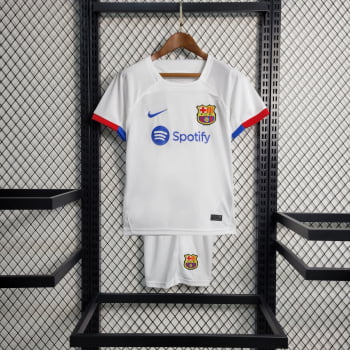 Kit Infantil Barcelona II 23/24 + Personalização Grátis