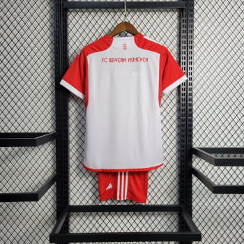 Kit Infantil Bayern de Munique I 23/24 + Personalização Grátis
