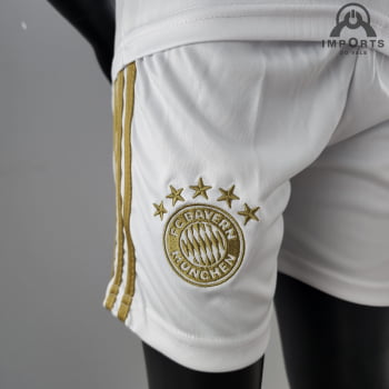 Kit Infantil Bayern de Munique II 22/23 + Personalização Grátis