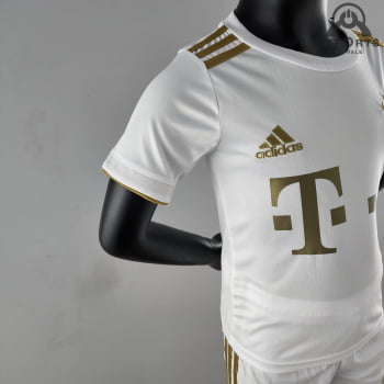 Kit Infantil Bayern de Munique II 22/23 + Personalização Grátis
