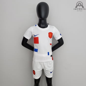 Kit Infantil Seleção Holandesa II 2022 + Personalização Grátis Kit Infantil Seleção Holandesa II 2022 + Personalização Grátis