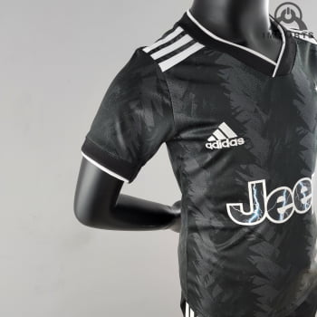 Kit Infantil Juventus II 22/23 + Personalização Grátis
