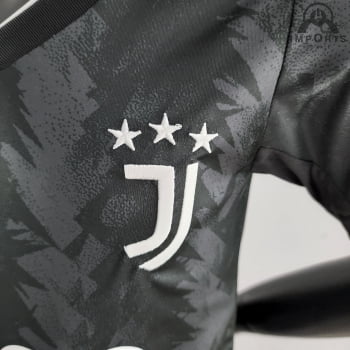 Kit Infantil Juventus II 22/23 + Personalização Grátis