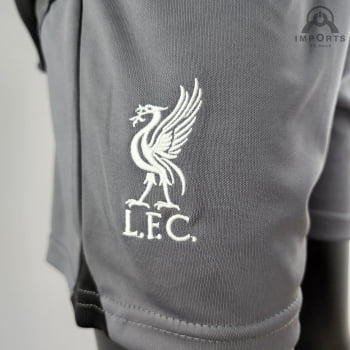 Kit Infantil Liverpool 22/23 Goleiro Preto + Personalização Grátis
