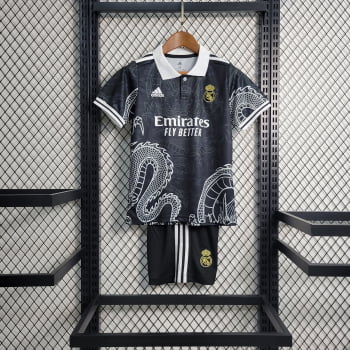 Kit Infantil Real Madrid 23/24 Ed. Especial Dragão Preta + Personalização Grátis 
