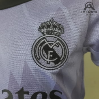 Kit Infantil Real Madrid III 22/23 + Personalização Grátis 