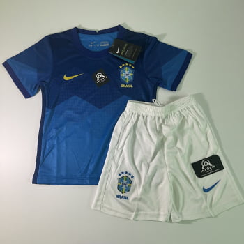 Kit Infantil Seleção Brasileira II 20/21 + Personalização Grátis Kit Infantil Seleção Brasileira II 20/21 + Personalização Grátis