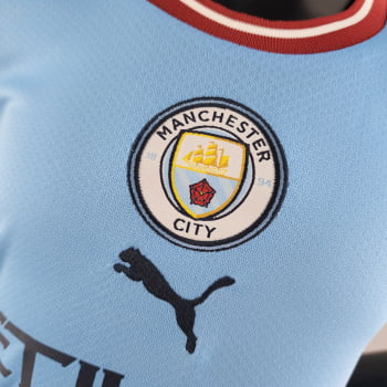 Kit Infantil Manchester City l 22/23 + Personalização Grátis Kit Infantil Manchester City l 22/23 + Personalização Grátis