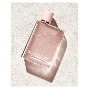  Perfume Burberry Her - Feminino Eau de Parfum