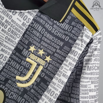 Camisa Juventus 21/22 Edição Especial Moschino Versão Torcedor + Personalização Grátis