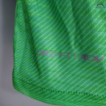 Camisa Liverpool 21/22 Goleiro Versão Jogador Verde + Personalização Grátis 