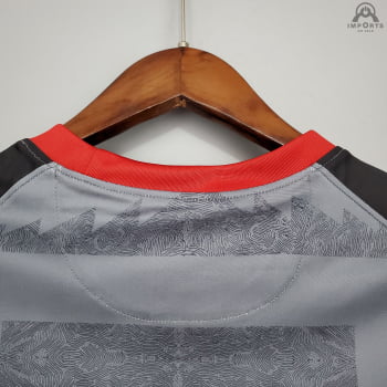 Camisa Liverpool 21/22 Treino Versão Torcedor Concept