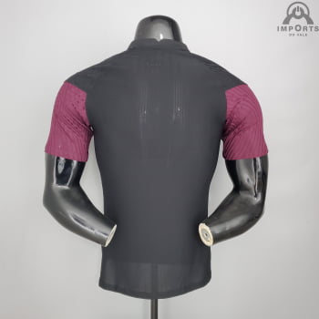 Camisa Paris Saint-Germain 21/22 Treino Versão Jogador - Preto e roxo