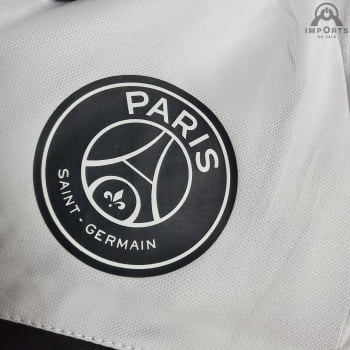 Jaqueta Corta-Vento Paris Saint-Germain 21/22 - Preto e branco