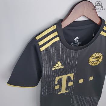 Kit Infantil Bayern de Munique II 21/22 + Personalização Grátis