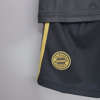 Kit Infantil Bayern de Munique II 21/22 + Personalização Grátis