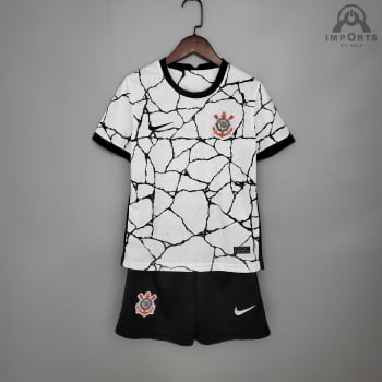 Kit Infantil Corinthians I 21/22 + Personalização Grátis Kit Infantil Corinthians I 21/22 + Personalização Grátis