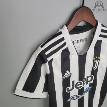 Kit Infantil Juventus I 21/22 + Personalização Grátis